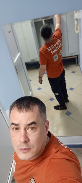  ,   Tahir, 40 ,   ,   