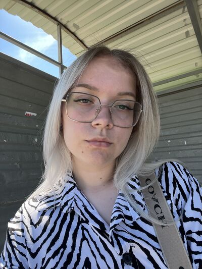  ,   , 19 ,   c 