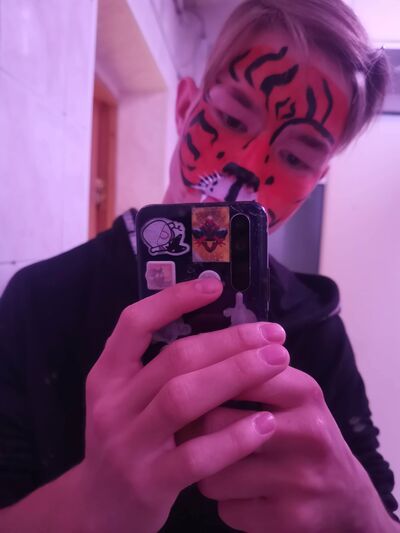  -,   Horny, 22 ,   ,   