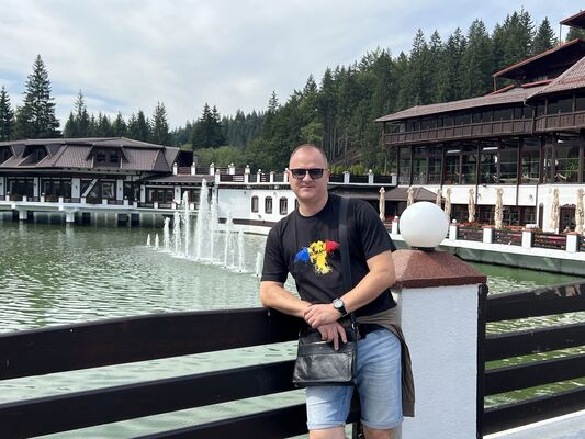  ,   Edgar, 40 ,   ,   , c 