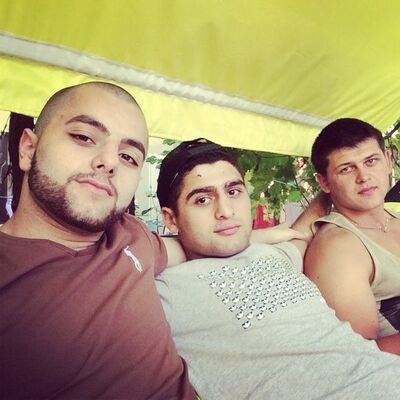  ,   Garik, 33 ,   ,   , c 