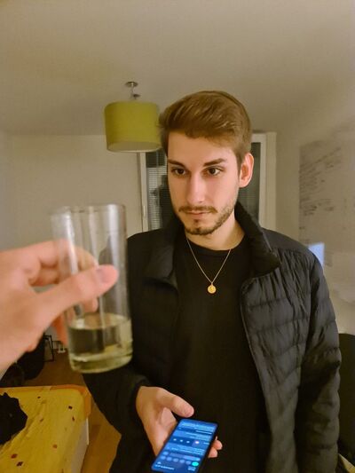  -,   Tomas, 27 ,   ,   