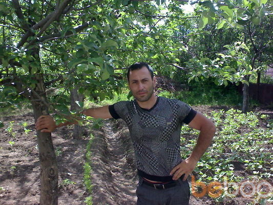  ,   Samvel, 43 ,  