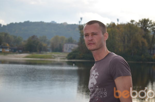  ,   Yuriy, 42 ,     , c 