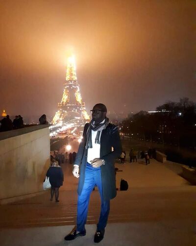  ,   Dominique, 43 ,   ,   , c 