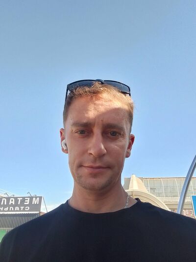  ,   Nik, 36 ,   ,   , c , 