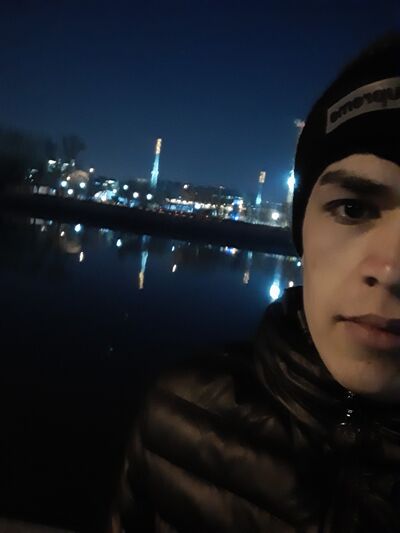  ,   Khalid, 23 ,   ,   , c 