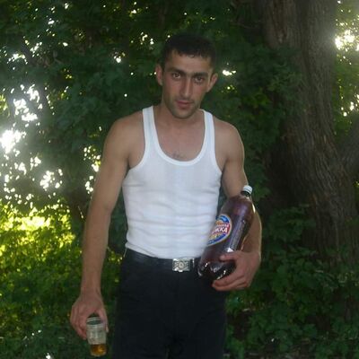  ,   Marat, 37 ,   ,   