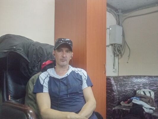  -,   , 52 ,     , c 