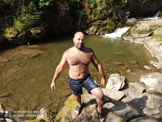  ,   Doniyor, 45 ,   ,   , c 