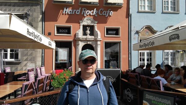  ,   Aleh, 52 ,   ,   