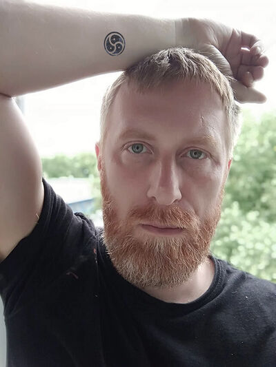  ,   Aleksej, 42 ,   ,   , c , 