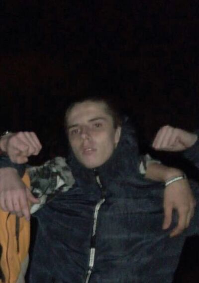  ,   Oleg, 21 ,   ,   
