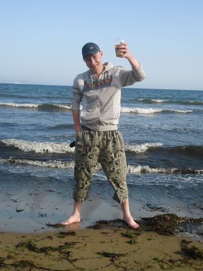  ,   Maks, 38 ,   ,   , c 