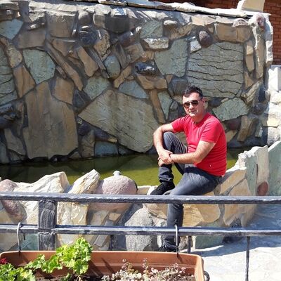  ,   Gio, 46 ,   ,   , c 