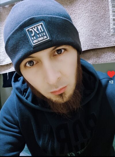  ,   Sardar, 32 ,   ,   , c , 