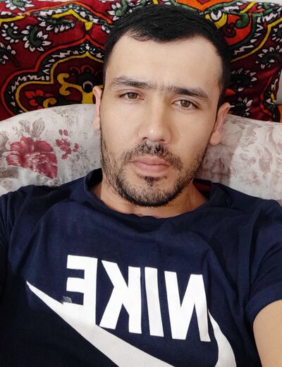  ,   Ali, 33 ,   ,   
