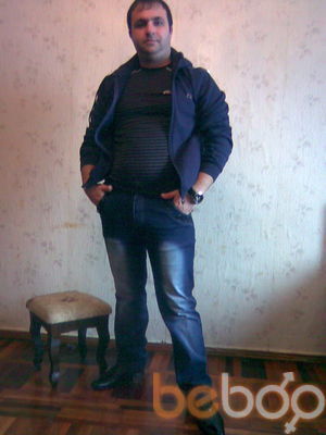  1857055  Narek, 40 ,    