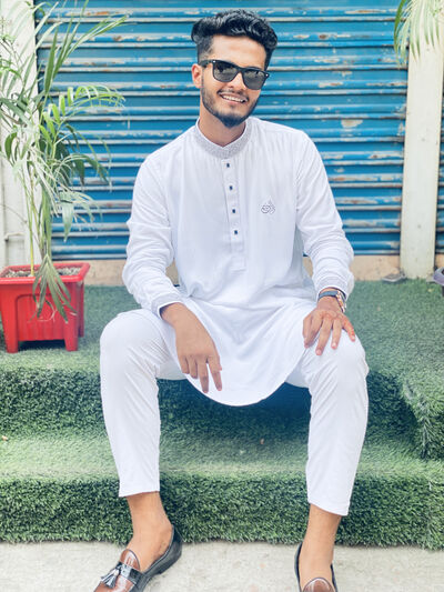  ,   Niloy, 26 ,   ,   