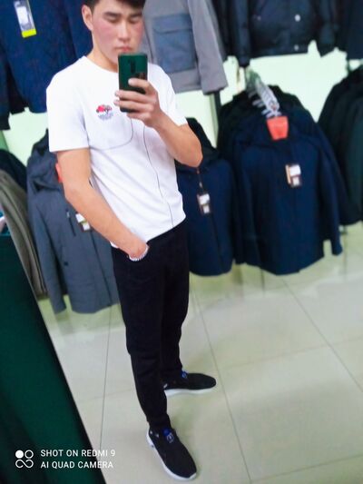  ,   Bek, 22 ,   ,   
