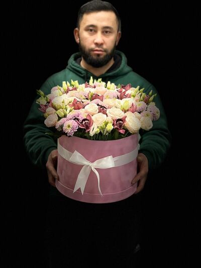  ,   Mike, 32 ,   ,   , c , 