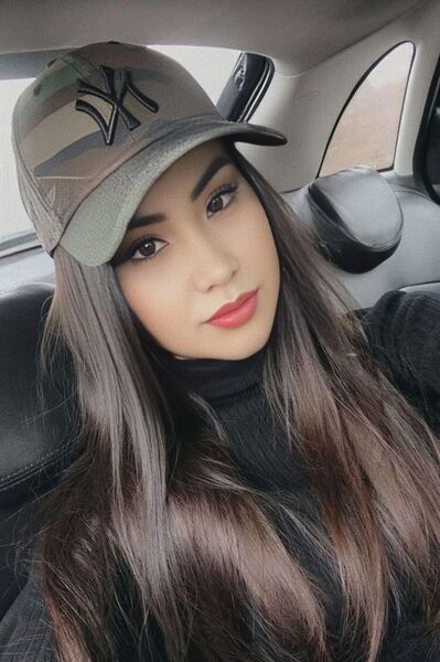  ,   Anastasia, 27 ,   