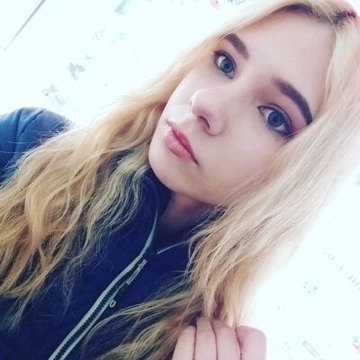  ,   Kira, 24 ,  