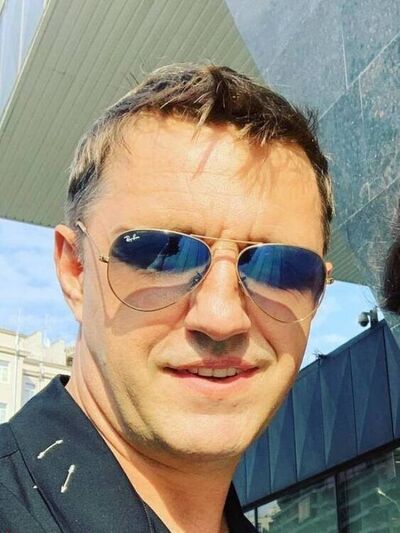  Buffalo,   Aleksander, 44 ,  