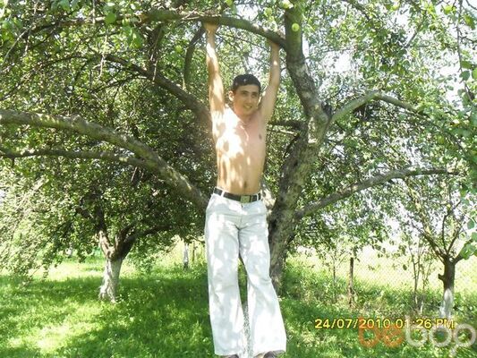 ,   Eduardo, 45 ,   