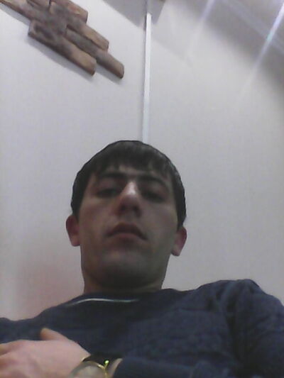  ,   Rafik, 33 ,   ,   , c 