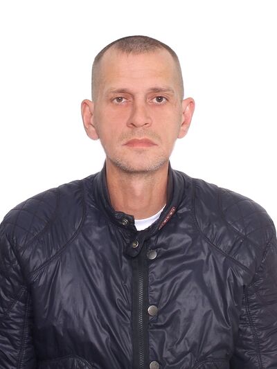  ,   Leonid, 48 ,   ,   