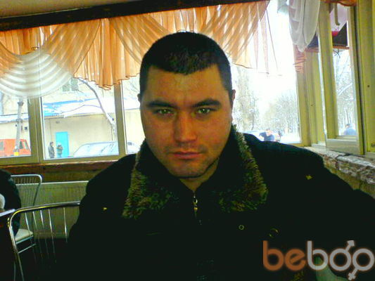  ,   Artur, 42 ,     , c 