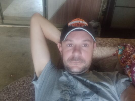  ,   Mikhail, 33 ,   ,   