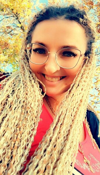  ,   Roxie, 35 ,   ,   , c , 