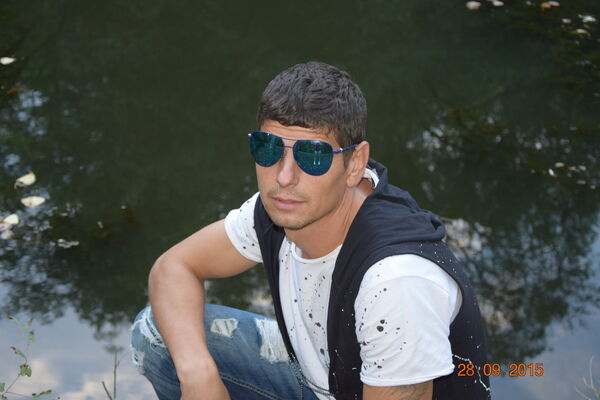  ,   Sergiu, 40 ,   ,   , c 
