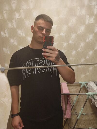  ,   Vladislav, 24 ,   ,   