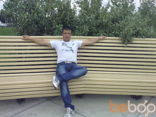  ,   Syoma, 35 ,   