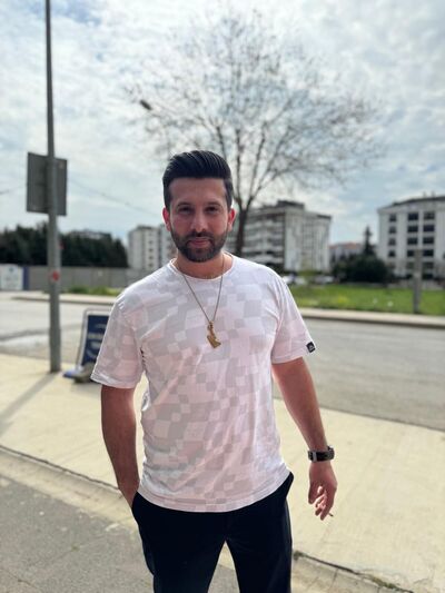  ,   Gonzales, 28 ,   ,   