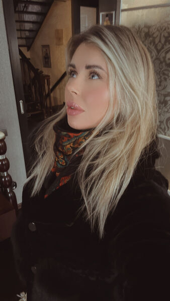  ,   Olga, 43 ,   ,   