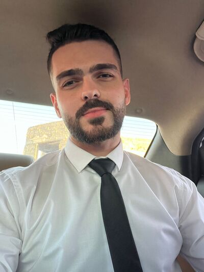  ,   Osama, 27 ,   c 