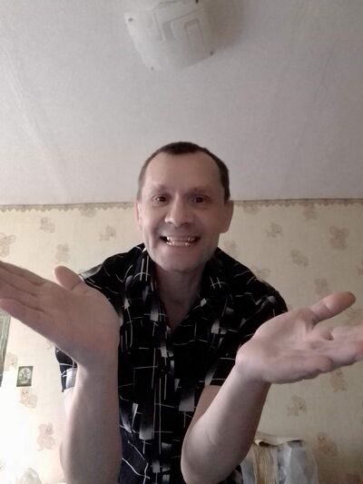  ,   Dmitrij, 58 ,   c 