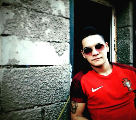  ,   BORZZ, 31 ,   