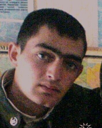  ,   Mrat, 39 ,   