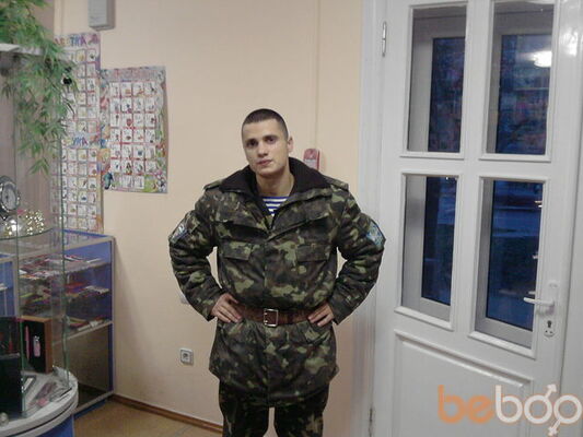  ,   Alexs, 37 ,  