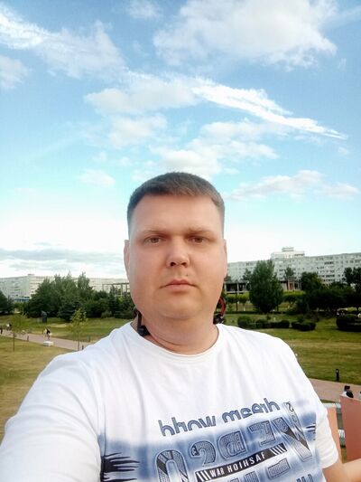   ,   Aleksandrmi, 42 ,  