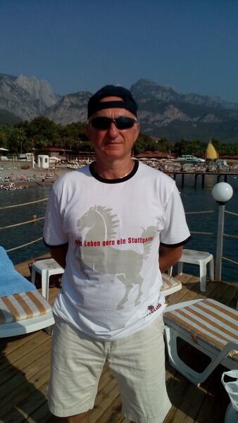  Reutlingen,   Vladimir, 59 ,     , c 