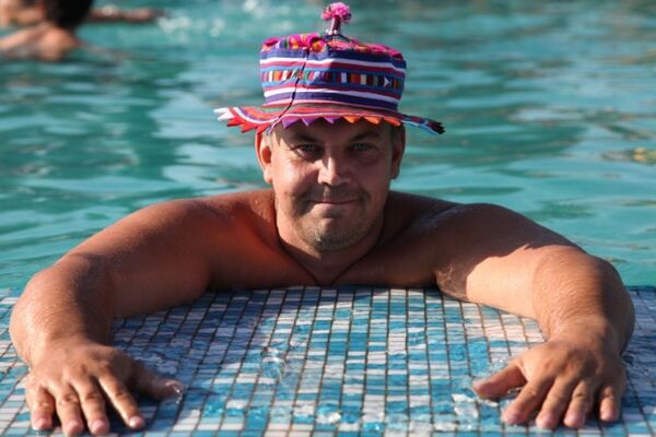  ,   Alex, 53 ,   ,   , c , 