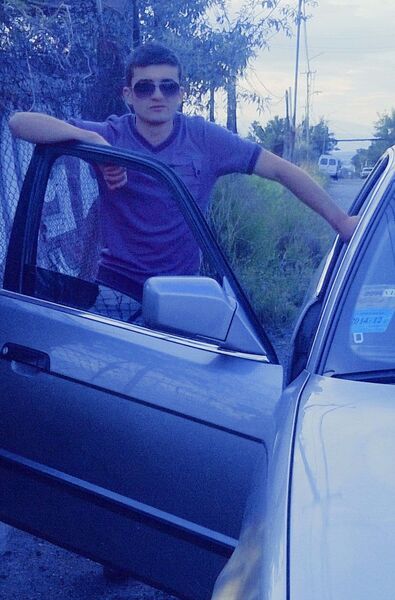  ,   Aram, 32 ,   ,   , c 