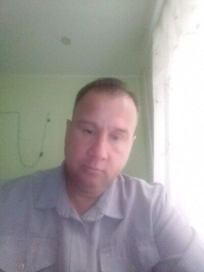  ,   Artur, 51 ,   ,   , c , 