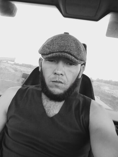  ,   Javlonbek, 27 ,   ,   